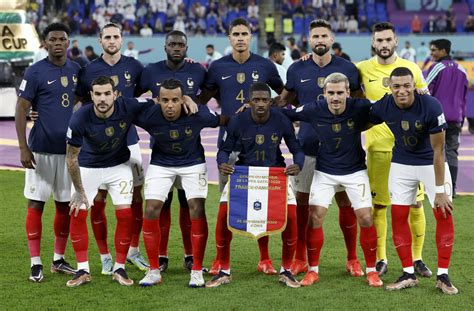 Kadra narodowa Francji nie zdoła wygrać pucharu Mistrzostw Europy, ponieważ została zwyciężona! Ekscytująca szwajcarska ekipa zaliczyła awans do fazy ćwierćfinałowej zmagań Mistrzostw Starego Kontynentu!