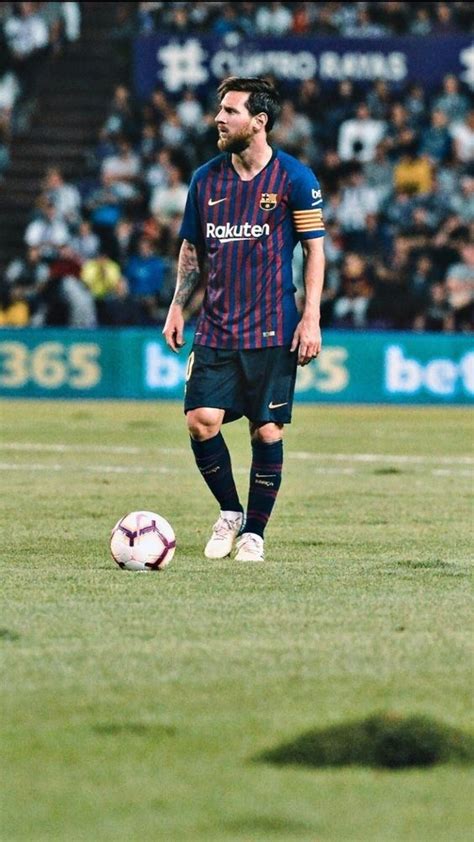 Messi już nie jest kapitanem FC Barcelony! Jeden z najwybitniejszych skrzydłowych w dziejach futbolu światowego zmienia klub na PSG!